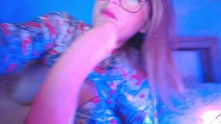 mayadelevinnge Video  400 Seconds