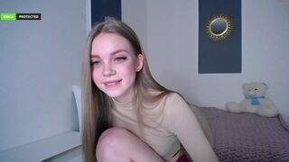 bratz_cloy Video  474 Seconds