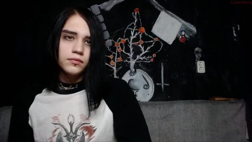 sademoface Video 2561 Seconds