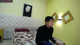 axelanxarit Video  657 Seconds