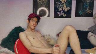 amateur_bigcock2 Video  515 Seconds