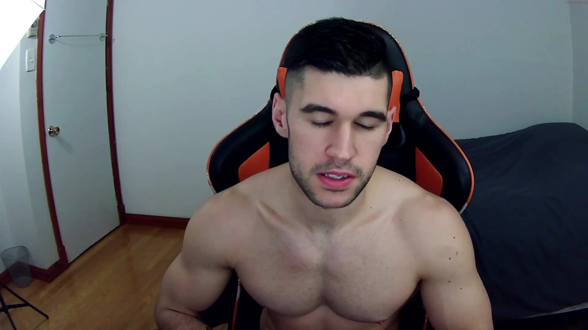 muscularprettyman Video 163 Seconds