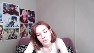 kendylips - [Chaturbate] Cumming Hot Babe Strips Adult