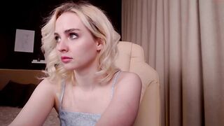 laura_carmichael - [Chaturbate] College Girl camera Dick