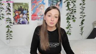 lirika_xx - [Chaturbate] Blowjob Fucks Herself Fingering