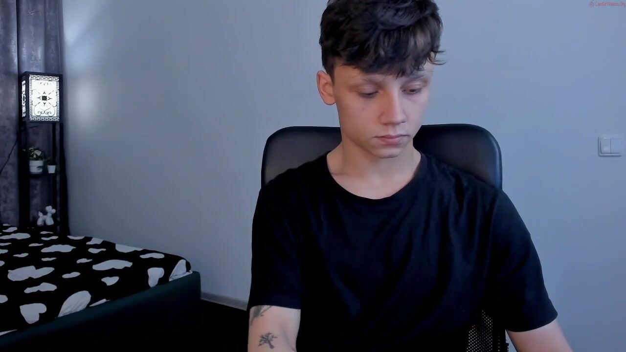 niky_neal Video 644 Seconds