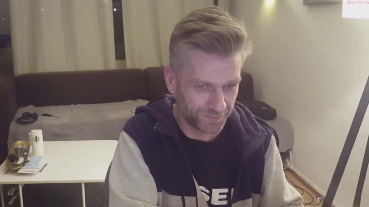 elculiador2207 Video  1005 Seconds