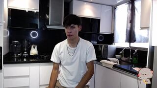 charlythesexyboy Video  272 Seconds