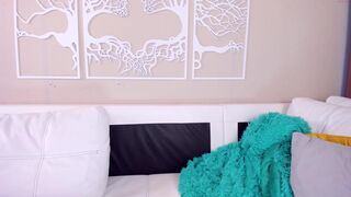 dianaholiday Video  697 Seconds