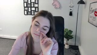 andrea__sweetygirl Video  1181 Seconds