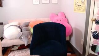 emma_lilly Video  1142 Seconds