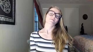 420blazescarlett Video  687 Seconds