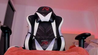 baby_inna Video  404 Seconds