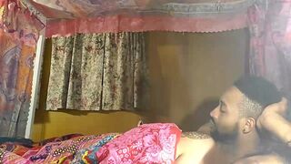 2peoplenomoney Video  153 Seconds