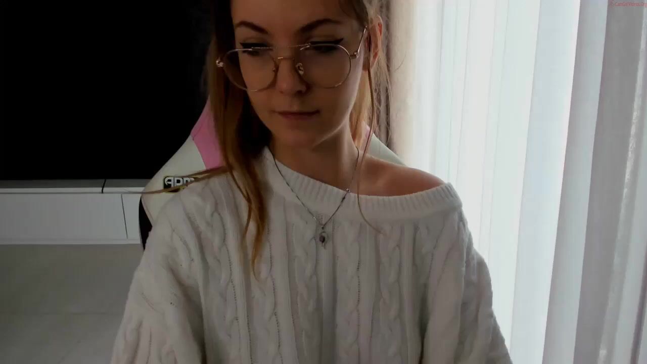 cassy_cum Video  176 Seconds