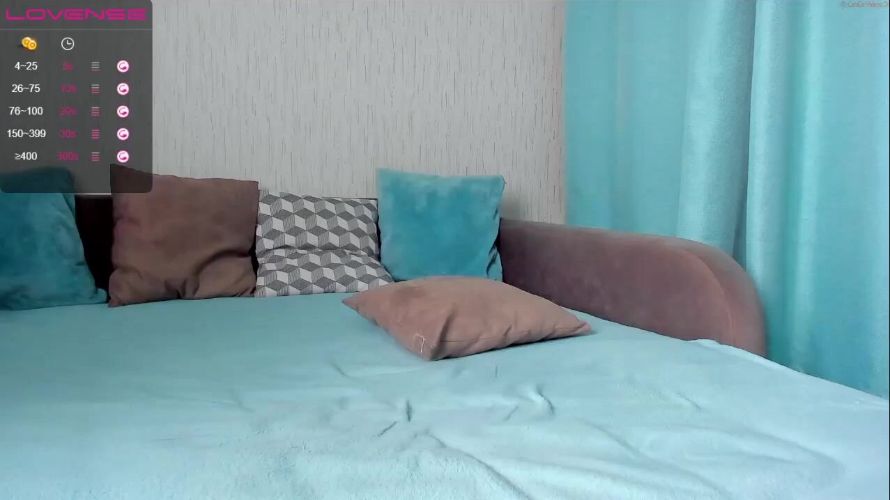 white_kiss Video 960 Seconds