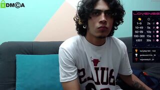 thrisandjoe Video  369 Seconds