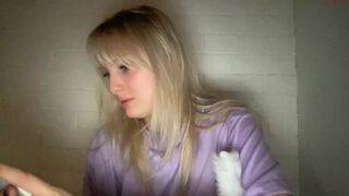 holli__wood Video  1988 Seconds