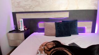 emy_sheron Video  617 Seconds