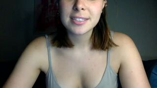 bella_bite Video  1034 Seconds