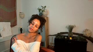 lady_episteme Video  192 Seconds