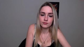 bottomless_eyes_ Video  926 Seconds